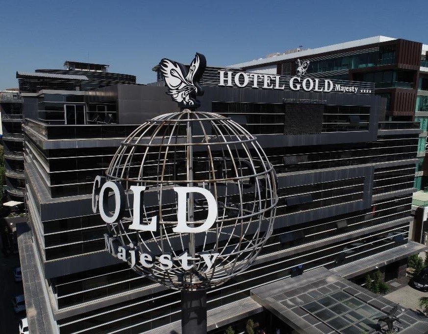 Gold Majesty Hotel