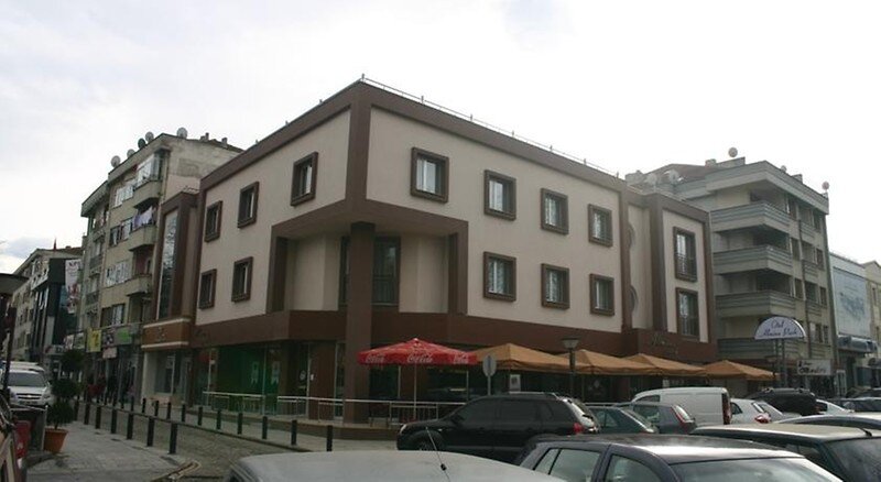Hotel Almina Park