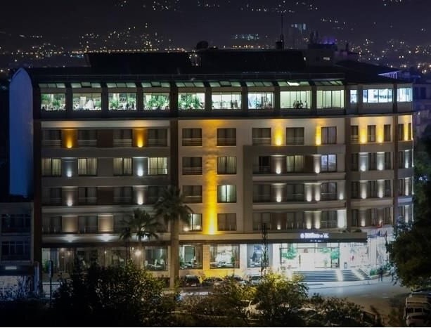 Grand Boğaziçi Hotel