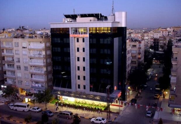 Grand Urfa Hotel