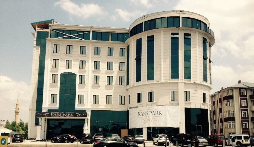 The Karspark Hotel