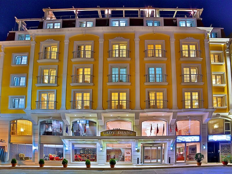 Lady Diana Hotel