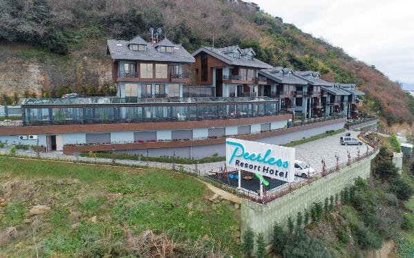 Peerless Villas Hotel