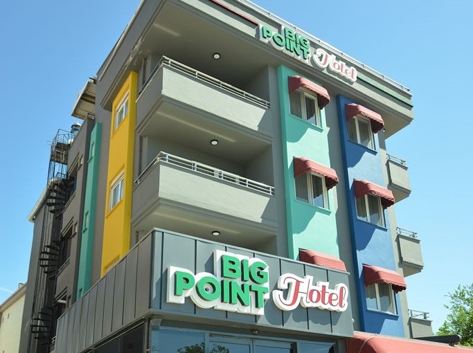 Big Point Hotel