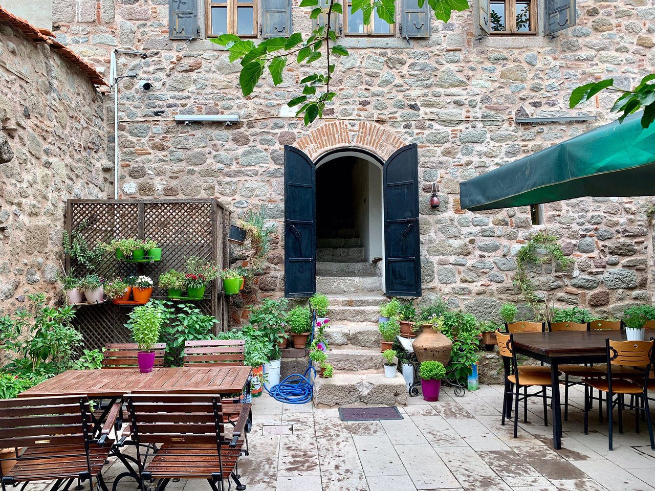 Aristonicus Boutique Hotel