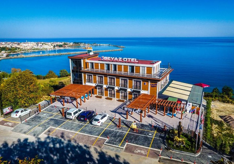 Beyaz Otel Gerze