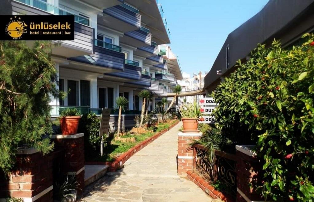 Ünlüselek Hotel