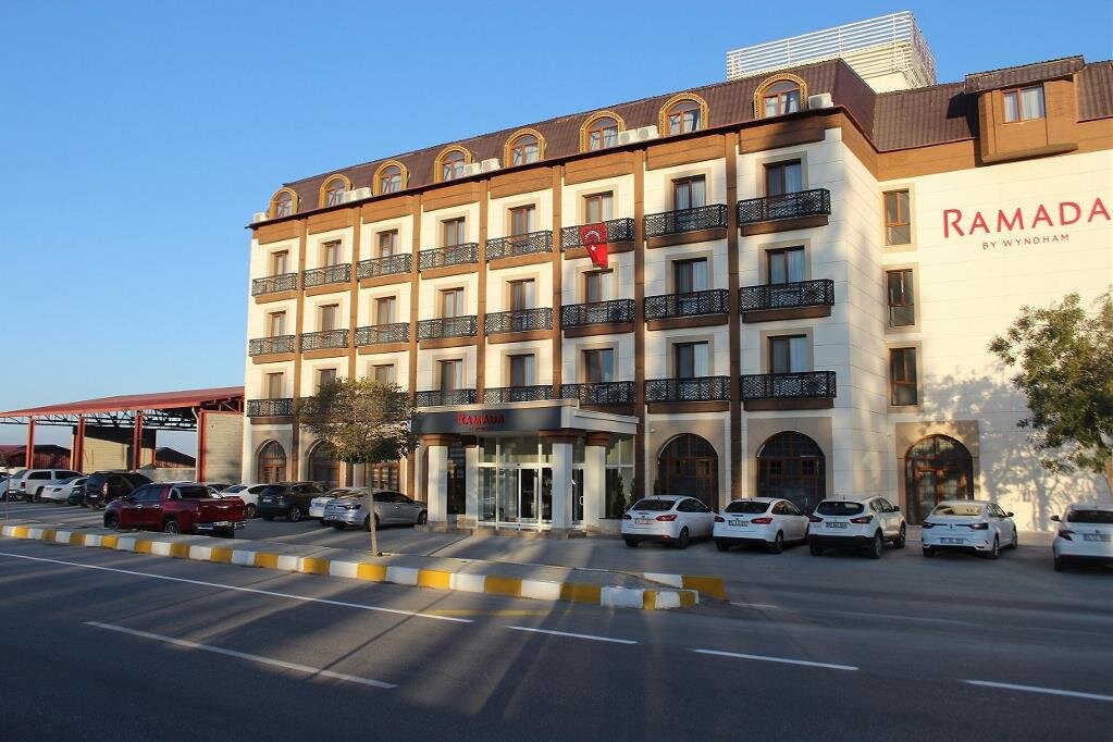 Ramada By Wyndham Van