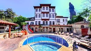 Argos Hotel