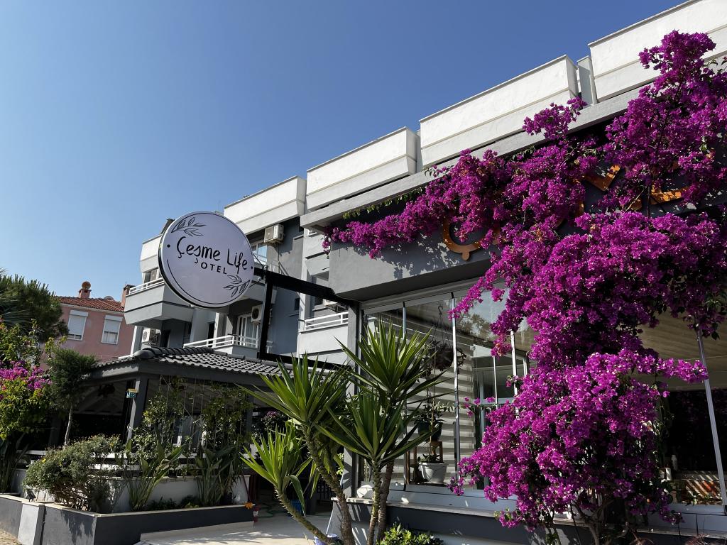 Çeşme Life Otel