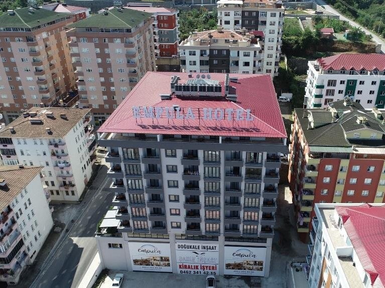 Empula Hotel & Residence
