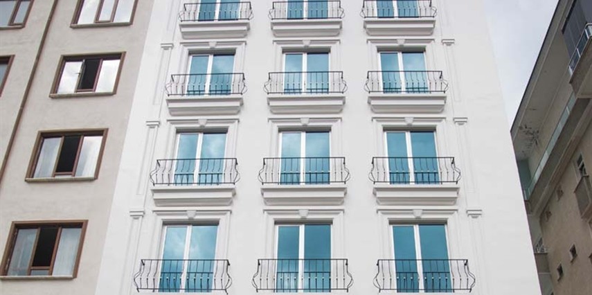 Nana Hotel
