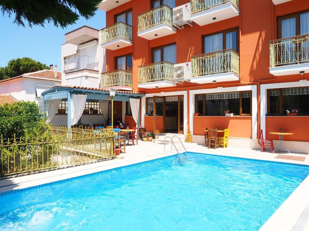 Foça 1887 Otel