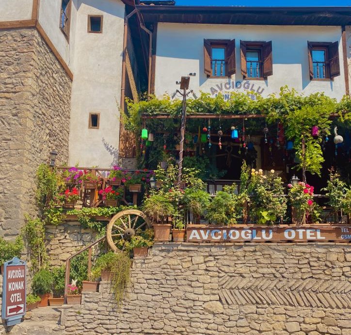 Avcıoğlu Konak Otel