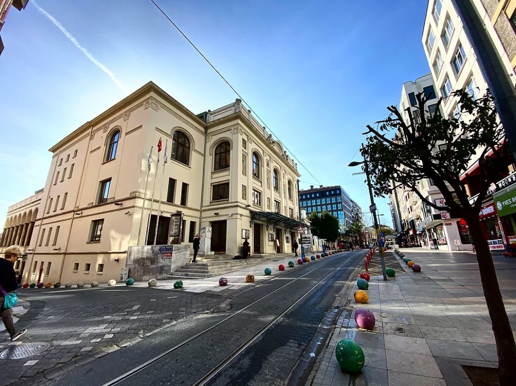 Moja City Hotel