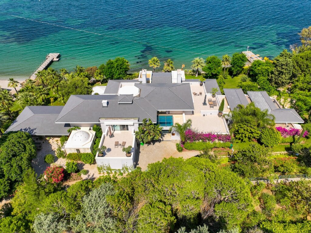 Hiddenbay Urla