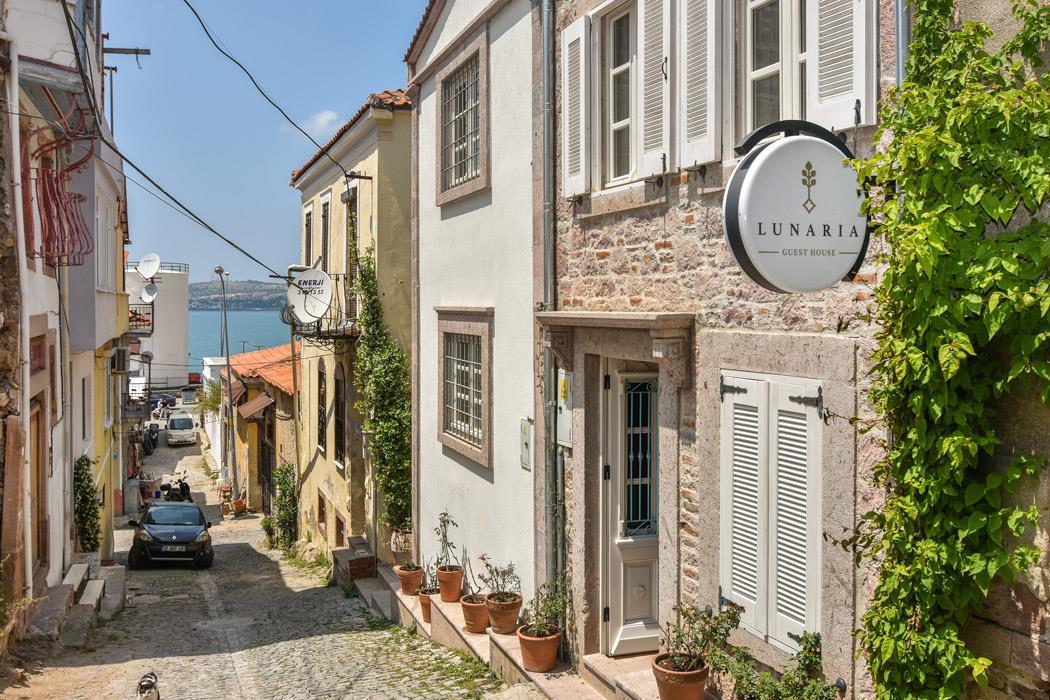 Lunaria Guest House