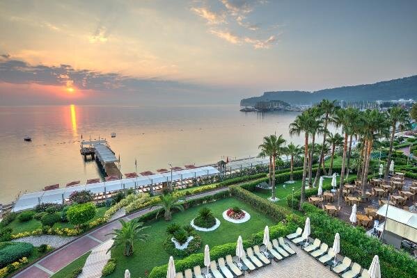 Golden Lotus Otel