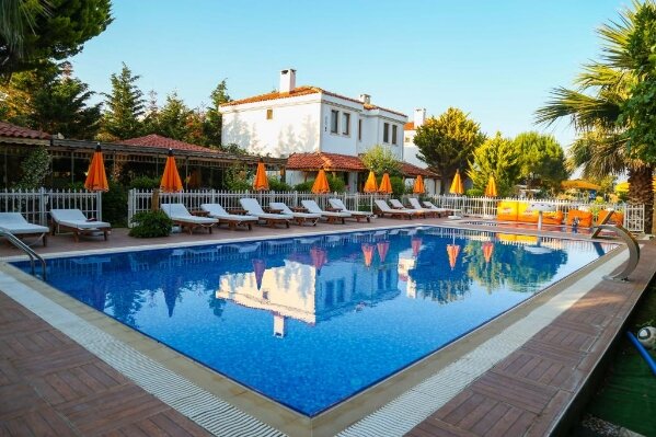 Bozcaada Destina Suit Otel