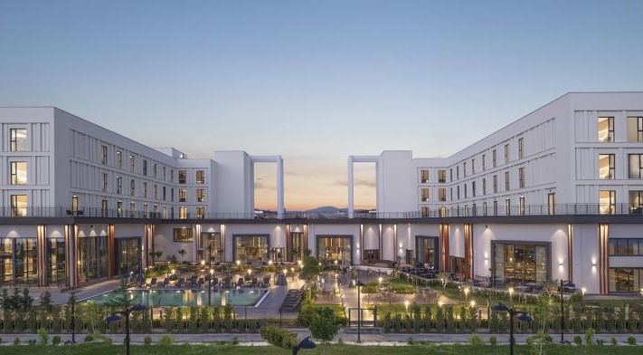DoubleTree by Hilton Çanakkale