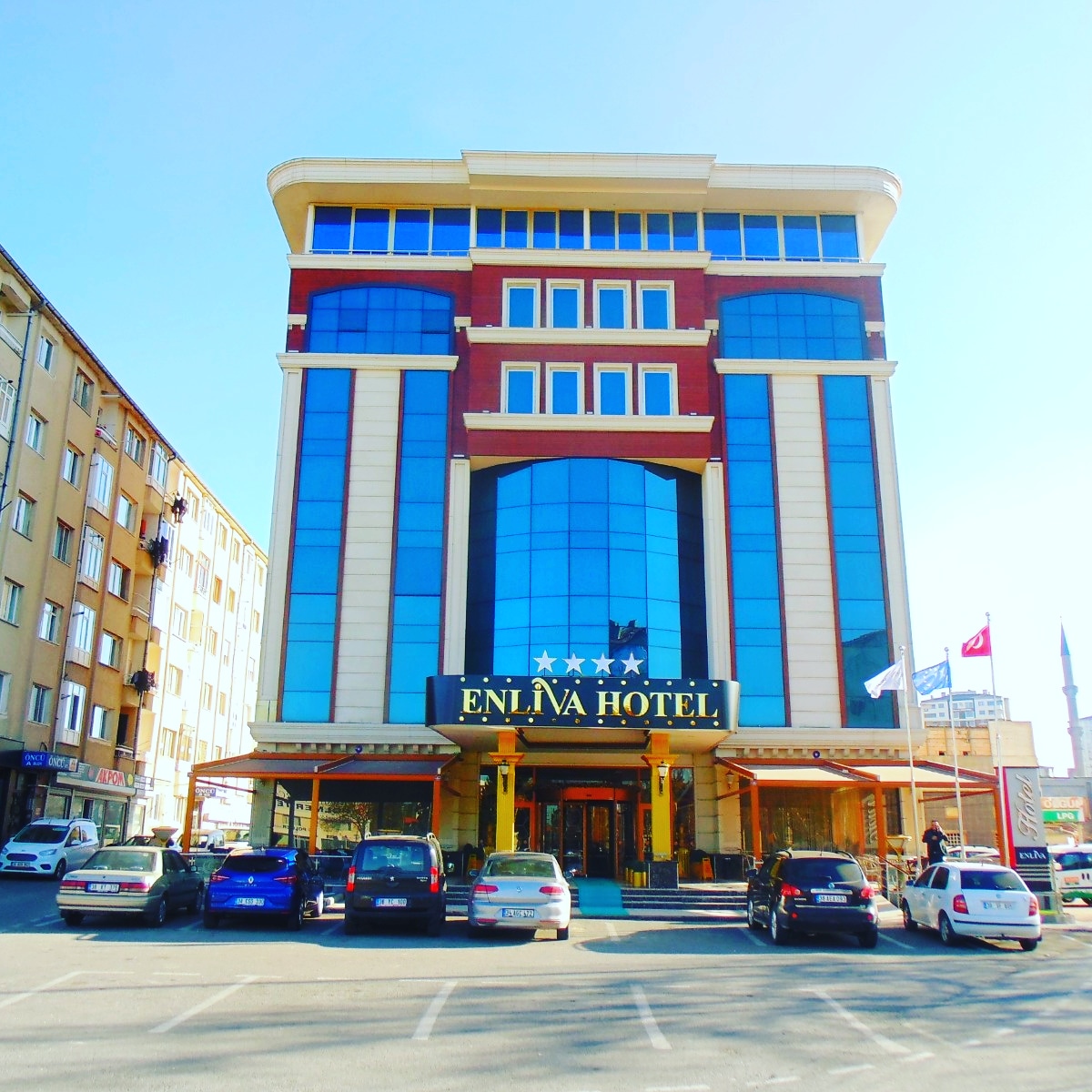 Enliva Hotel