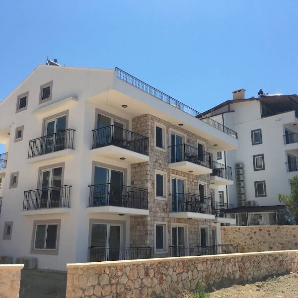 Kaş Ay Işığı Suit Apart