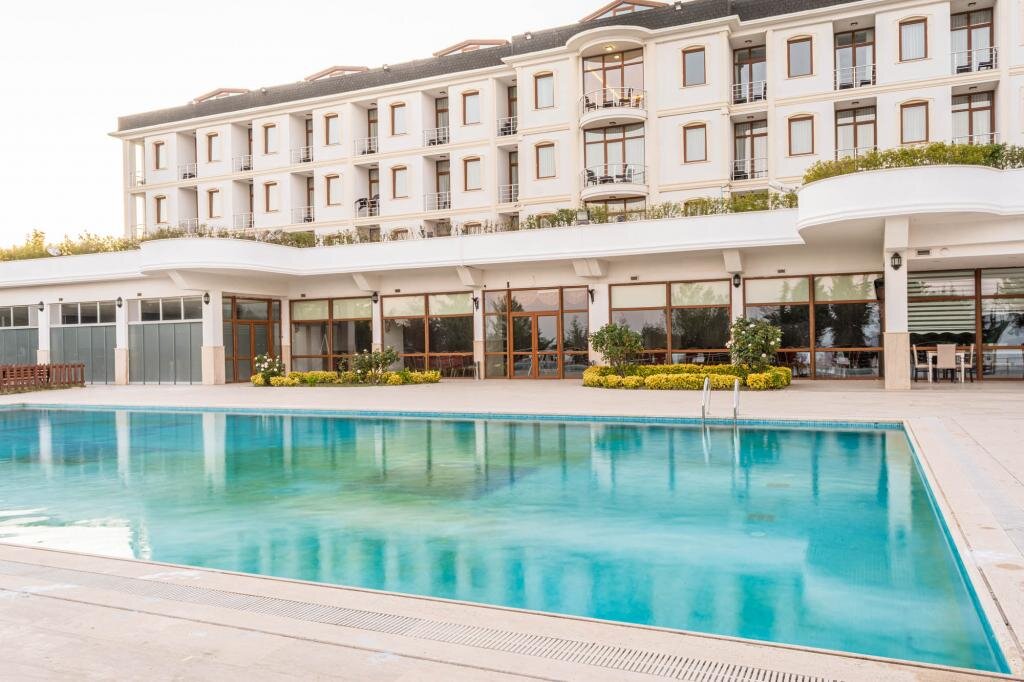 Westport İstanbul Hotel