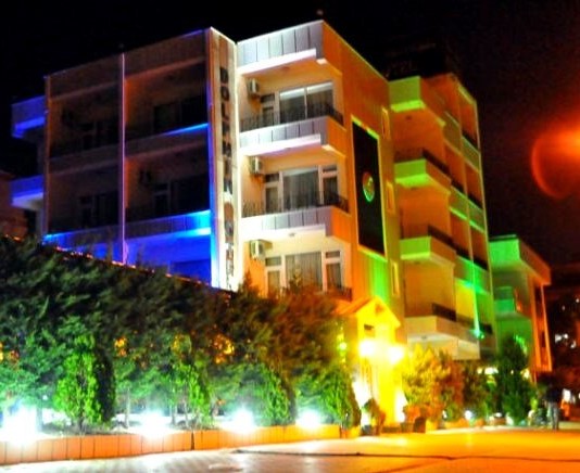 Blue Dolphin Otel