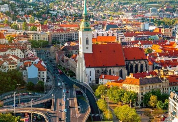 İzmir'den Direkt Sefer ile Büyük Orta Avrupa ve Hallstatt Turu Rotası