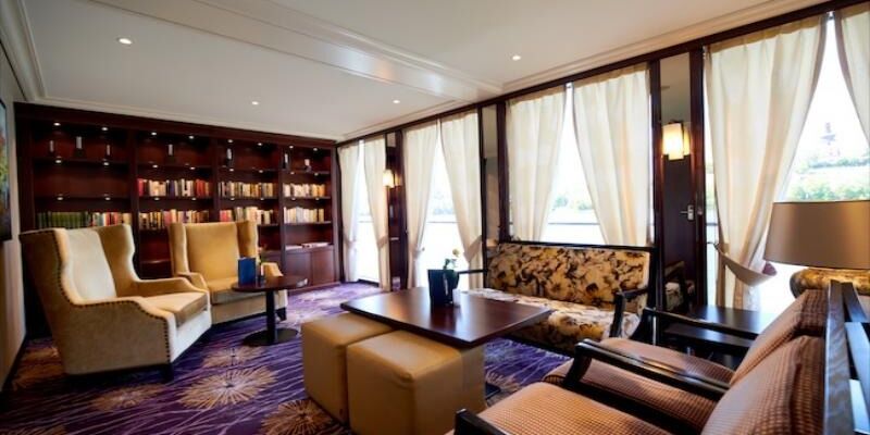 İzmir Çıkışlı Ren Nehri’nde Noel Pazarları Charter - Str-Dus