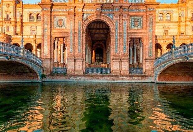 Dolu Dolu Endülüs Turu Rotası 4 Gece 5 Gün