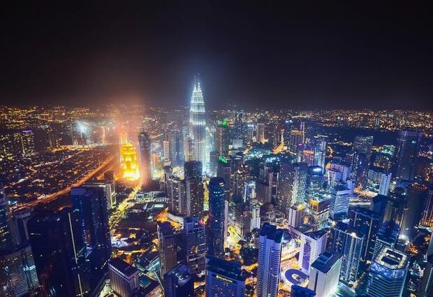 Kuala Lumpur Turu Her Salı Hareket 4 Gece 6 Gün