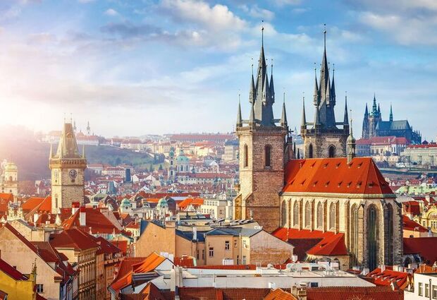 Viyana & Salzburg & Prag & Budapeşte Turu - SunExpress Havayolları ile - 7 Gece - BUD-BUD