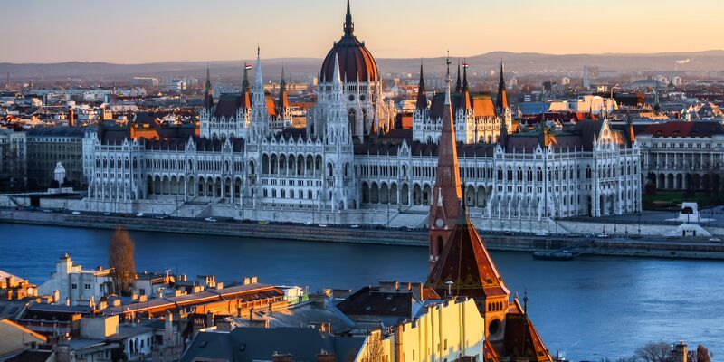 Prag & Viyana & Budapeşte Turu Pegasus Havayolları ile 7 Gece - PRG-BUD