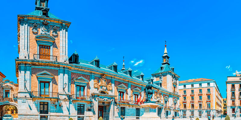 Elegant Madrid & Valencia & Barcelona Turu Pegasus Havayolları ile 4 Gece - MAD-BCN