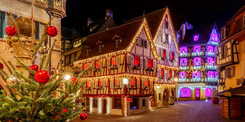 Elegant Noel Pazarları Turu Ajet Havayolları ile 3 Gece - BSL-BSL