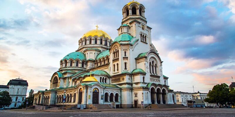 Balkan Üçgeni Turu Yılbaşı Özel Türk Havayolları İle - 4 Gece 5 Gün