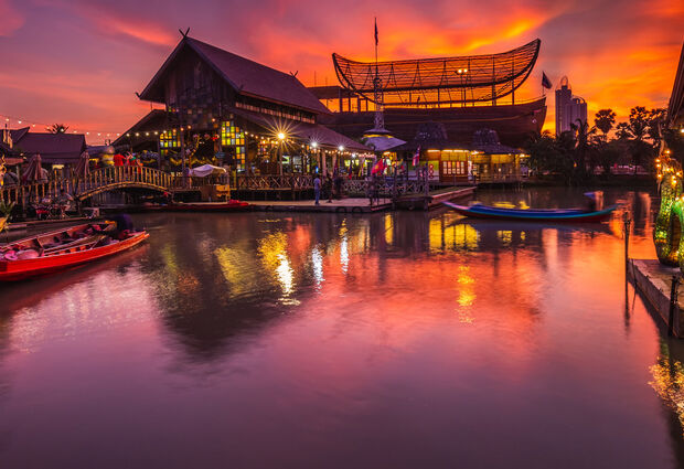 Phuket Turu Singapur Havayolları ile 5 Gece 8 Gün - HKT-HKT