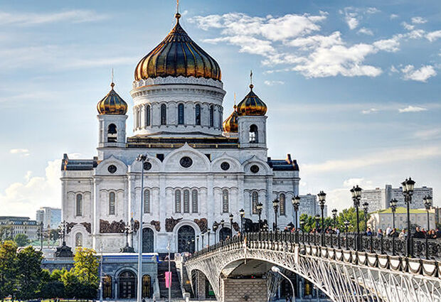 Bir Rusya Masalı Turu Moskova Şehir Turu & St. Petersburg Şehir Turu Dahil!!!