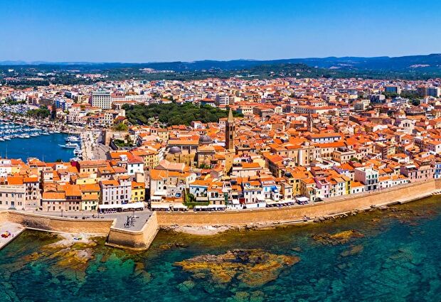 Cagliari Freebird Havayolları ile 4 Gece 5 Gün 