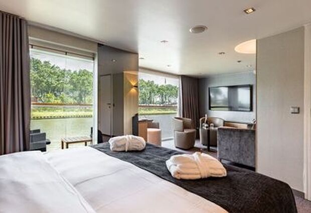 Ren Nehri'nde Almanya ve Fransa (Charter)