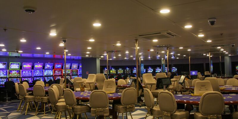Selectum Blu ile Yunan Adaları 4 Gece 5 Gün Çeşme Hareketli