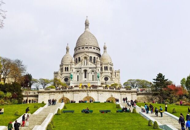 İzmir'den Direkt Sefer ile Yılbaşı ve Noel'e Özel Hollanda & Belçika & Fransa Turu Rotası