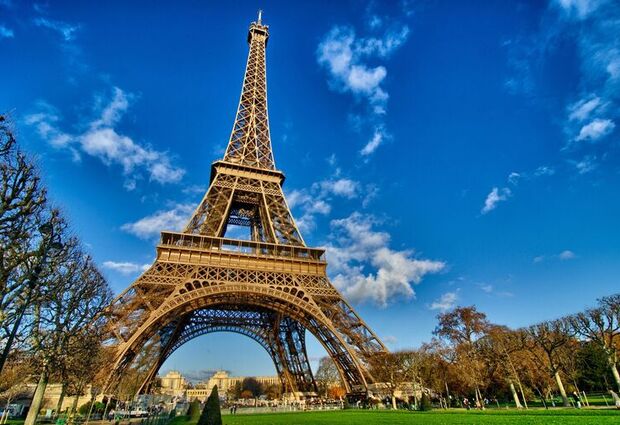 İzmir'den Direkt Sefer ile Yılbaşı ve Noel'e Özel Hollanda & Belçika & Fransa Turu Rotası