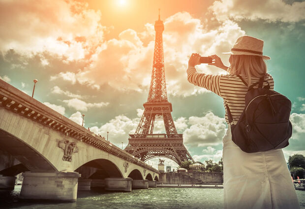 Paris Turu Pegasus Havayolları ile 3 Gece