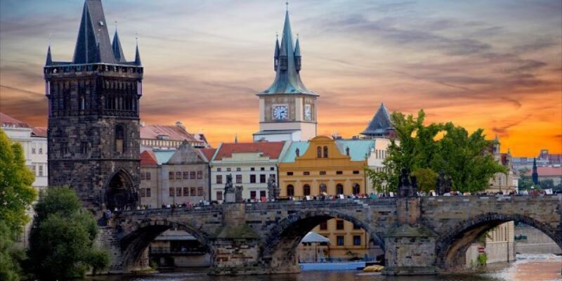 Yılbaşı Özel Süper Promo Orta Avrupa Turu Berlin & Prag Rotası