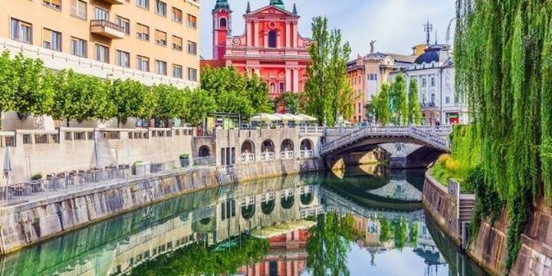 Baştan Başa İtalya Turu Ramazan Bayramı Özel Türk Havayolları Seferi İle 7 Gece 8 Gün (Napoli-Ljubljana)