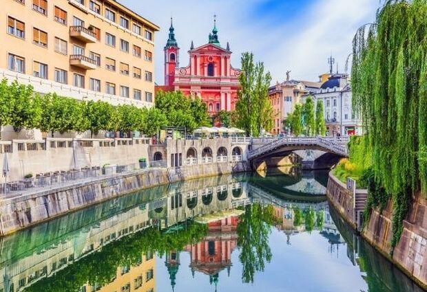 Baştan Başa İtalya Turu Türk Havayolları Seferi İle 7 Gece 8 Gün (Napoli-Ljubljana)