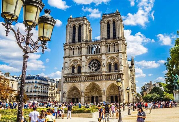 Yel Değirmenlerinden Eyfel'e Benelüks & Paris & Almanya