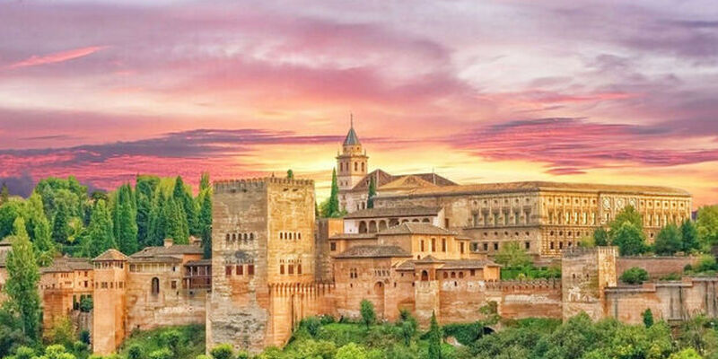 Endülüs Turu Pegasus Havayolları ile 4 Gece 5 Gün (SVQ-SVQ)